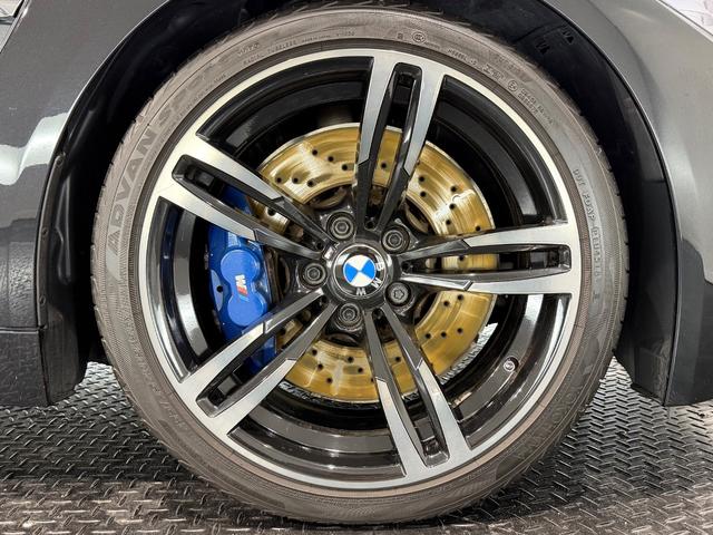 M4 M4クーペ ホワイトレザー/19インチAW/カーボンインパネ/シートヒーター/純正ナビTV/Bカメラ/メモリー付きパワーシート/ETC/(74枚目)