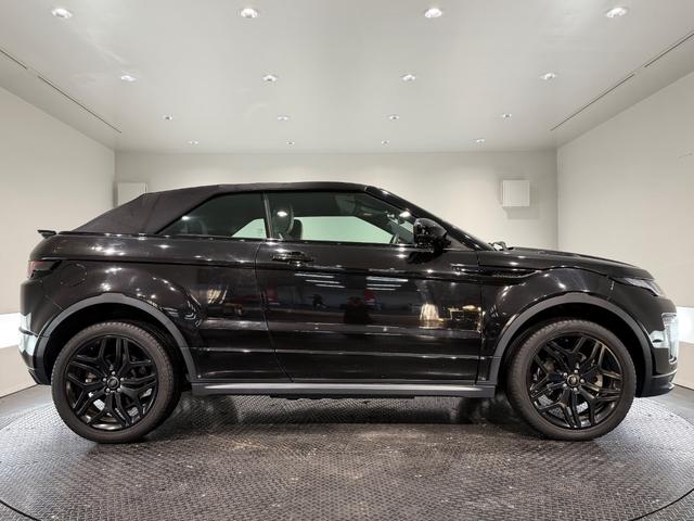 レンジローバーイヴォークコンバーチブル HSEダイナミック 白黒コンビレザー/ブラックパック/ラグジュアリーシートパック/ラグジュアリーパック/ACC/コールドクライメイトコンビニエンスパック/MERIDANサウンド/20AW/ベンチレーション/ドラレコ(5枚目)