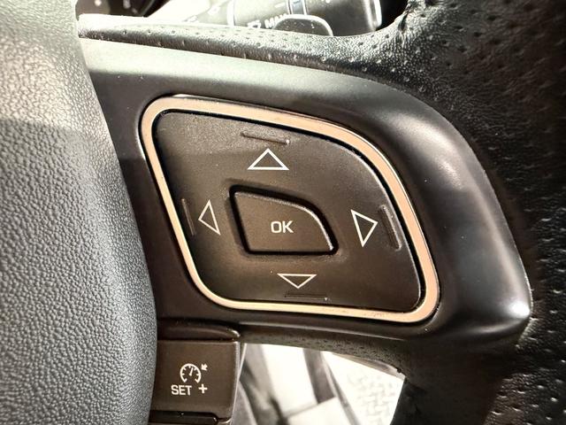 レンジローバーイヴォークコンバーチブル HSEダイナミック 白黒コンビレザー/ブラックパック/ラグジュアリーシートパック/ラグジュアリーパック/ACC/コールドクライメイトコンビニエンスパック/MERIDANサウンド/20AW/ベンチレーション/ドラレコ(27枚目)