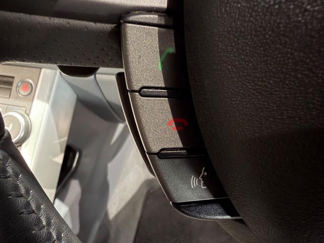 レンジローバーイヴォークコンバーチブル HSEダイナミック 白黒コンビレザー/ブラックパック/ラグジュアリーシートパック/ラグジュアリーパック/ACC/コールドクライメイトコンビニエンスパック/MERIDANサウンド/20AW/ベンチレーション/ドラレコ(31枚目)