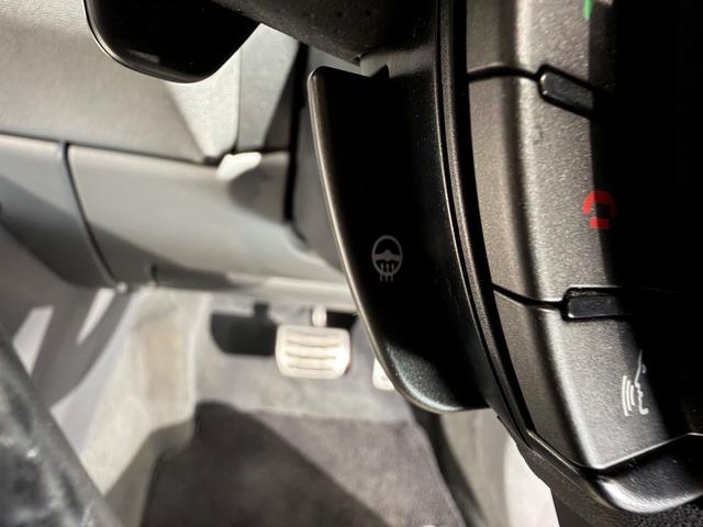 レンジローバーイヴォークコンバーチブル HSEダイナミック 白黒コンビレザー/ブラックパック/ラグジュアリーシートパック/ラグジュアリーパック/ACC/コールドクライメイトコンビニエンスパック/MERIDANサウンド/20AW/ベンチレーション/ドラレコ(32枚目)