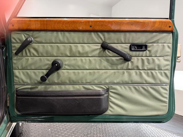 MINI クーパー 正規ディーラー車/モトリスタステアリング/レザーシート/12インチAW/(14枚目)