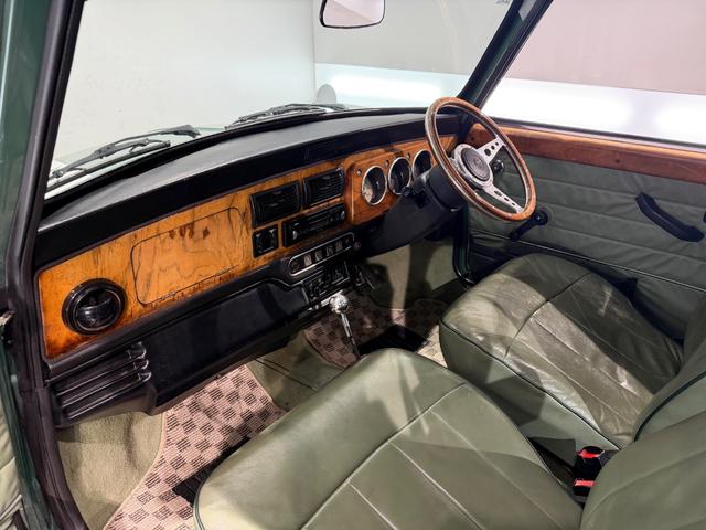 MINI クーパー 正規ディーラー車/モトリスタステアリング/レザーシート/12インチAW/(16枚目)