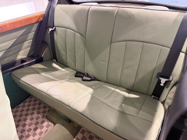 MINI クーパー 正規ディーラー車/モトリスタステアリング/レザーシート/12インチAW/(21枚目)