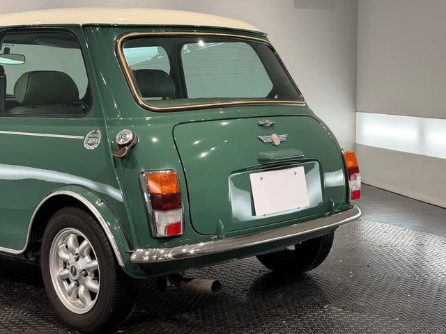 MINI クーパー 正規ディーラー車/モトリスタステアリング/レザーシート/12インチAW/(53枚目)