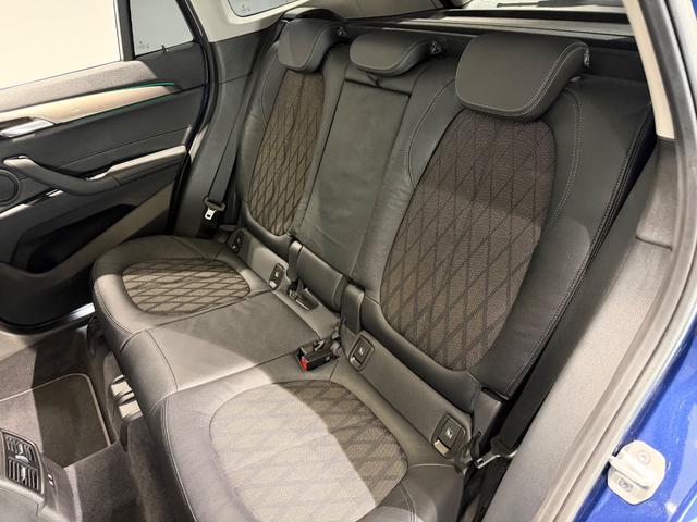 X1 xDrive 18d xライン 18インチAW/ハーフレザー/パワーバックドア/メモリー付きパワーシート/インテリジェントセーフティ/Bカメラ/ETC/ドライビングアシスト/アダプティブクルーズコントロール(26枚目)