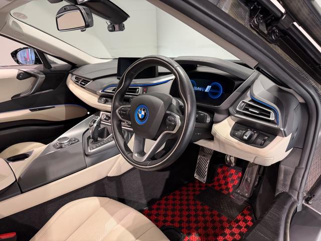 i8 ベースグレード アイボリーレザー/5本トリプルスポーク20AW/ストレージPKG/ハーマンカードンサウンド/Bカメラ/ETC/LEDヘッド/シートヒーター/ドラレコ/(11枚目)