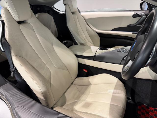 i8 ベースグレード アイボリーレザー/5本トリプルスポーク20AW/ストレージPKG/ハーマンカードンサウンド/Bカメラ/ETC/LEDヘッド/シートヒーター/ドラレコ/(13枚目)