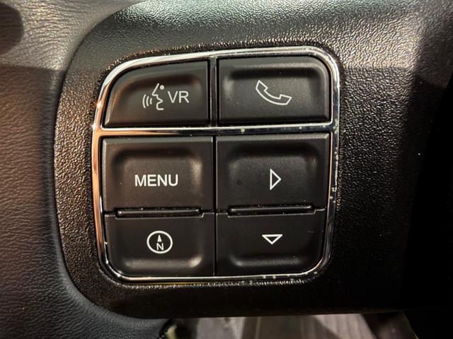 ジープ・ラングラーアンリミテッド 75thアニバーサリーエディション 150台限定車/ワンオーナー車/スポーツメッシュコンビベージュレザーシート/17インチAW/カロッツェリアナビTV/シートヒーター/Bカメラ/ETC/ドラレコ/Bluetoothオーディオ(30枚目)