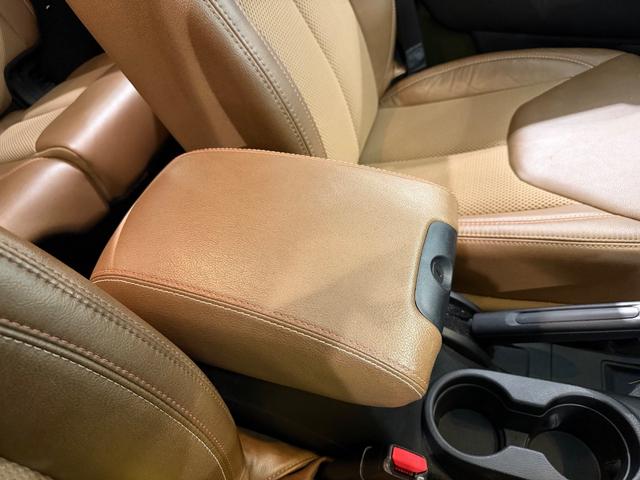 ジープ・ラングラーアンリミテッド 75thアニバーサリーエディション 150台限定車/ワンオーナー車/スポーツメッシュコンビベージュレザーシート/17インチAW/カロッツェリアナビTV/シートヒーター/Bカメラ/ETC/ドラレコ/Bluetoothオーディオ(36枚目)