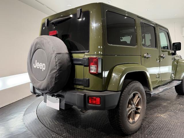 ジープ・ラングラーアンリミテッド 75thアニバーサリーエディション 150台限定車/ワンオーナー車/スポーツメッシュコンビベージュレザーシート/17インチAW/カロッツェリアナビTV/シートヒーター/Bカメラ/ETC/ドラレコ/Bluetoothオーディオ(70枚目)