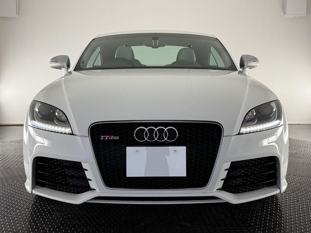 ＴＴ ＲＳクーペ ベースグレード　ホワイトレザー／１９ＡＷ／シートヒーター／純正ナビＴＶ／ＥＴＣ／Ｂカメラ／Ｂｌｕｅｔｏｏｔｈオーディオ／（46枚目）