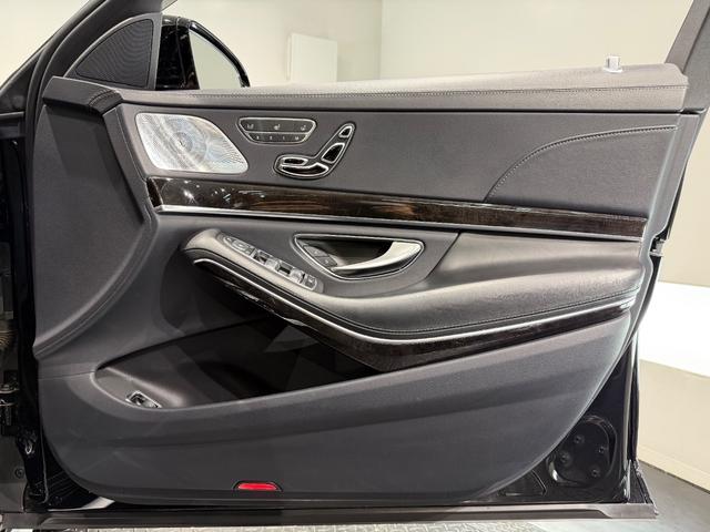 Ｓクラス Ｓ５６０ｅロング　ショーファーＰＫＧ／ヘッドアップディスプレイ／ブルメスターサウンド／サンルーフ／リラクゼーションシート／２０ＡＷ／純正ナビＴＶ／３６０°カメラ／ベンチレーション／シートヒーター／黒革（13枚目）