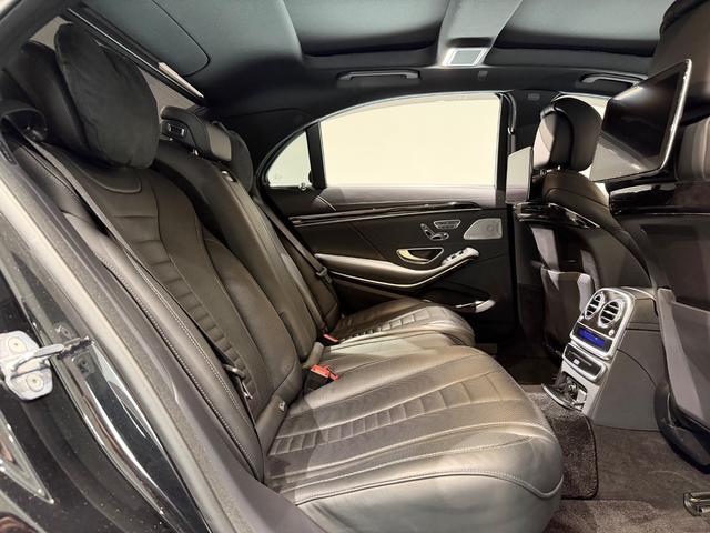 Ｓクラス Ｓ５６０ｅロング　ショーファーＰＫＧ／ヘッドアップディスプレイ／ブルメスターサウンド／サンルーフ／リラクゼーションシート／２０ＡＷ／純正ナビＴＶ／３６０°カメラ／ベンチレーション／シートヒーター／黒革（22枚目）
