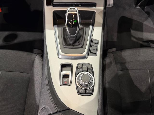 Ｚ４ ｓＤｒｉｖｅ２０ｉ　１７インチＡＷ／ＥＴＣ／パナマクロスシート／パドルシフト／レーダー探知機／（28枚目）