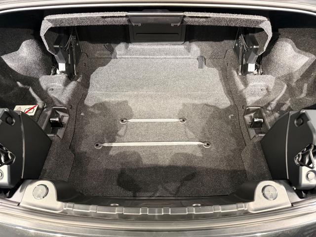 Ｚ４ ｓＤｒｉｖｅ２０ｉ　１７インチＡＷ／ＥＴＣ／パナマクロスシート／パドルシフト／レーダー探知機／（35枚目）