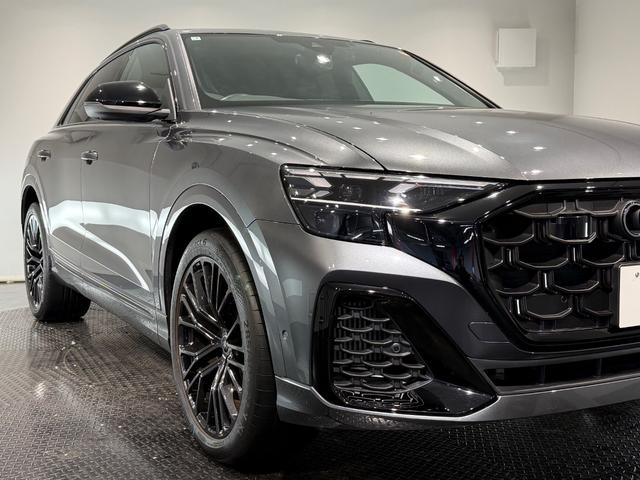 Ｑ８ ５５ＴＦＳＩクワトロ　Ｓライン　ワンオーナー／レザーＰＫＧ／コンフォートアシスタンスＰＫＧ／パノラマＳ／Ｒ／ブラックスタイリングＰＫＧ／ＨＤマトリクスＬＥＤヘッド／レーザーライト／リアインテリアプラスＰＫＧ／２２ＡＷ／ルーフレール／（72枚目）