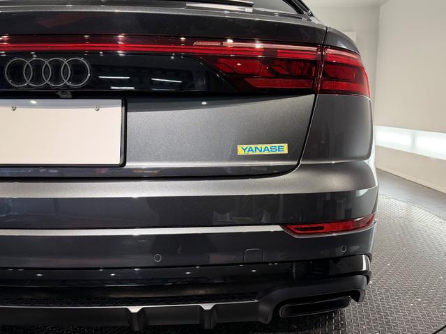 Ｑ８ ５５ＴＦＳＩクワトロ　Ｓライン　ワンオーナー／レザーＰＫＧ／コンフォートアシスタンスＰＫＧ／パノラマＳ／Ｒ／ブラックスタイリングＰＫＧ／ＨＤマトリクスＬＥＤヘッド／レーザーライト／リアインテリアプラスＰＫＧ／２２ＡＷ／ルーフレール／（75枚目）