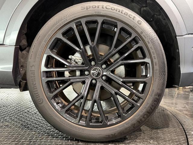 Ｑ８ ５５ＴＦＳＩクワトロ　Ｓライン　ワンオーナー／レザーＰＫＧ／コンフォートアシスタンスＰＫＧ／パノラマＳ／Ｒ／ブラックスタイリングＰＫＧ／ＨＤマトリクスＬＥＤヘッド／レーザーライト／リアインテリアプラスＰＫＧ／２２ＡＷ／ルーフレール／（79枚目）