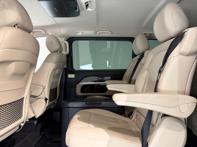 Ｖクラス Ｖ２２０ｄ　アバンギャルド　エクストラロング　ナッパレザーエクスクルーシブＰＫＧ／センターテーブル／ナッパベージュレザー／シートベンチレーション／純正ナビＴＶ／３６０°カメラ／１８ＡＷ／ＡＬＰＩＮＥフリップダウンモニター／レーダーセーフティＰＫＧ（24枚目）
