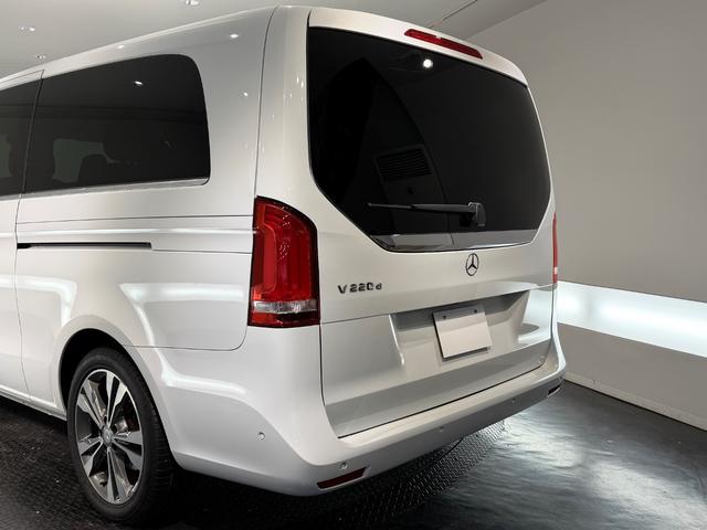 Ｖクラス Ｖ２２０ｄ　アバンギャルド　エクストラロング　ナッパレザーエクスクルーシブＰＫＧ／センターテーブル／ナッパベージュレザー／シートベンチレーション／純正ナビＴＶ／３６０°カメラ／１８ＡＷ／ＡＬＰＩＮＥフリップダウンモニター／レーダーセーフティＰＫＧ（73枚目）