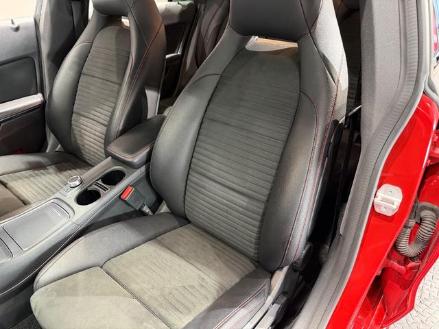 ＣＬＡクラス ＣＬＡ１８０　スポーツ　レーダーセーフティＰＫＧ／純正ナビＴＶ／Ｂカメラ／ＥＴＣ／シートヒーター／キーレスゴー／ハーフレザー／１８インチＡＷ／パワーシート／（20枚目）