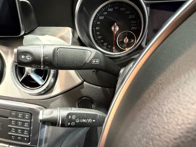 ＣＬＡクラス ＣＬＡ１８０　スポーツ　レーダーセーフティＰＫＧ／純正ナビＴＶ／Ｂカメラ／ＥＴＣ／シートヒーター／キーレスゴー／ハーフレザー／１８インチＡＷ／パワーシート／（33枚目）