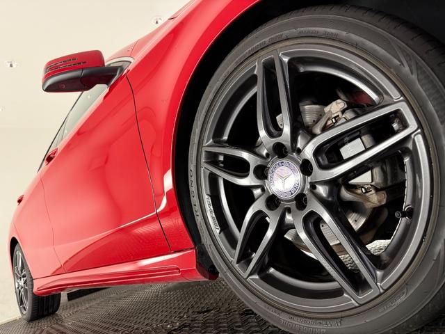 ＣＬＡクラス ＣＬＡ１８０　スポーツ　レーダーセーフティＰＫＧ／純正ナビＴＶ／Ｂカメラ／ＥＴＣ／シートヒーター／キーレスゴー／ハーフレザー／１８インチＡＷ／パワーシート／（62枚目）