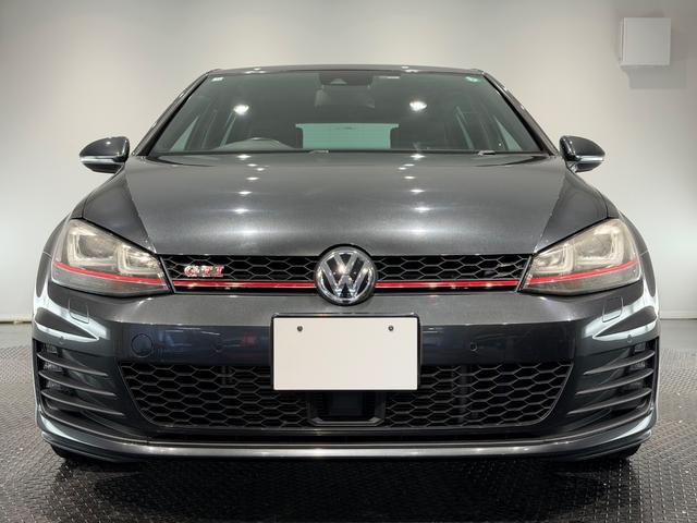 ゴルフＧＴＩ パフォーマンス　５００台限定車／アルカンターラコンビシート／純正ナビＴＶ／１９インチＡＷ／ＥＴＣ／Ｂカメラ／ＡＣＣ／スマートエントリー／プリクラッシュブレーキシステム（3枚目）
