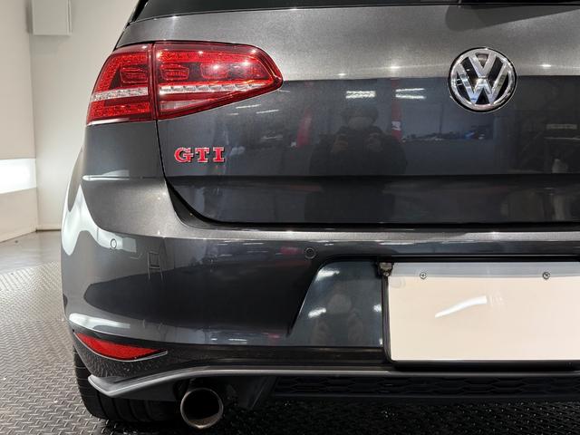 ゴルフＧＴＩ パフォーマンス　５００台限定車／アルカンターラコンビシート／純正ナビＴＶ／１９インチＡＷ／ＥＴＣ／Ｂカメラ／ＡＣＣ／スマートエントリー／プリクラッシュブレーキシステム（68枚目）
