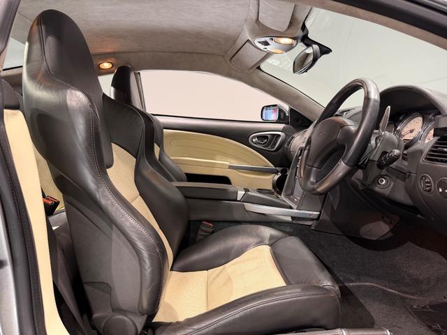 Ｖ１２ヴァンキッシュ クーペ　ツートンレザー／１９ＡＷ／Ｂカメラ／カロッツェリアナビＴＶ／シートヒーター／（12枚目）