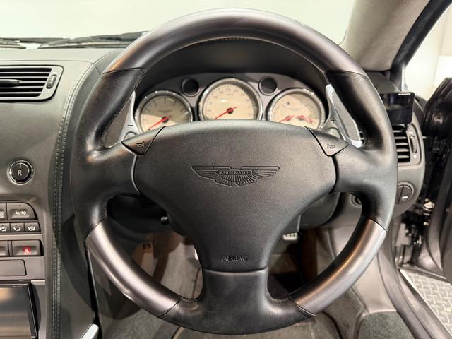 Ｖ１２ヴァンキッシュ クーペ　ツートンレザー／１９ＡＷ／Ｂカメラ／カロッツェリアナビＴＶ／シートヒーター／（24枚目）