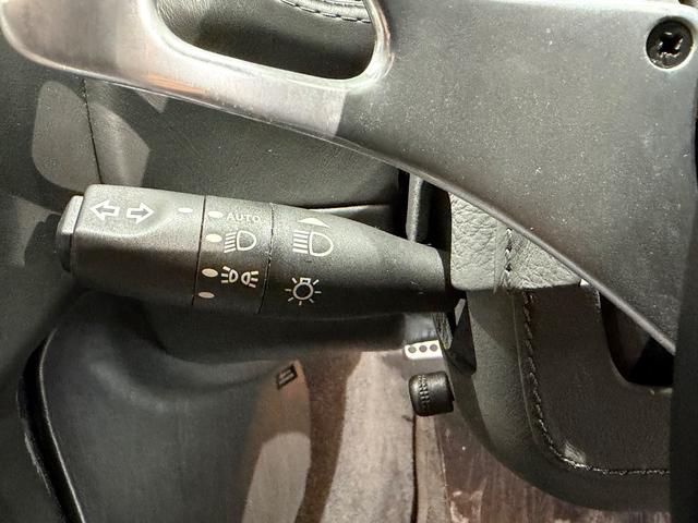 Ｖ１２ヴァンキッシュ クーペ　ツートンレザー／１９ＡＷ／Ｂカメラ／カロッツェリアナビＴＶ／シートヒーター／（26枚目）