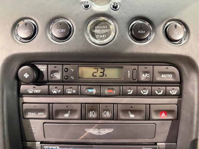 Ｖ１２ヴァンキッシュ クーペ　ツートンレザー／１９ＡＷ／Ｂカメラ／カロッツェリアナビＴＶ／シートヒーター／（29枚目）