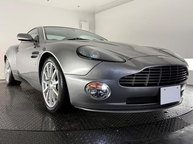 Ｖ１２ヴァンキッシュ クーペ　ツートンレザー／１９ＡＷ／Ｂカメラ／カロッツェリアナビＴＶ／シートヒーター／（44枚目）