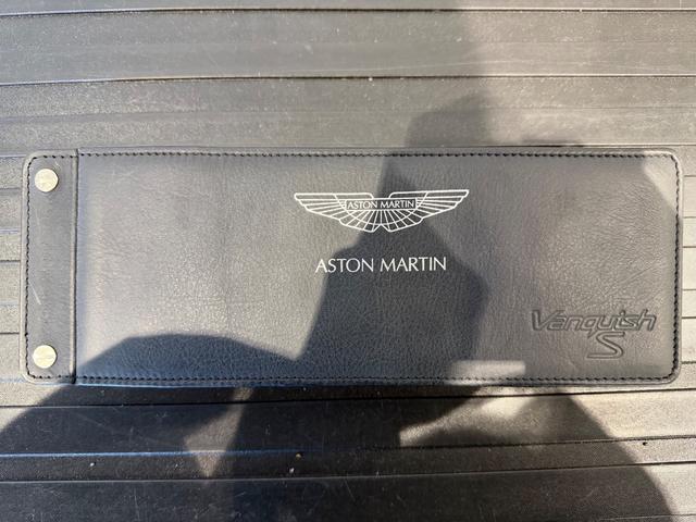 Ｖ１２ヴァンキッシュ クーペ　ツートンレザー／１９ＡＷ／Ｂカメラ／カロッツェリアナビＴＶ／シートヒーター／（49枚目）