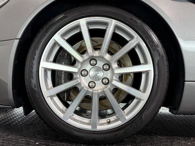 Ｖ１２ヴァンキッシュ クーペ　ツートンレザー／１９ＡＷ／Ｂカメラ／カロッツェリアナビＴＶ／シートヒーター／（65枚目）