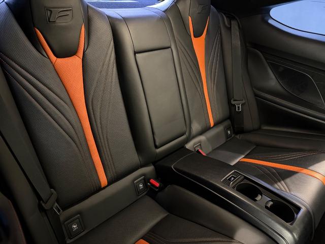 RC F ベースグレード トムスエアロ/車高調ローダウン/19AW/3眼LEDヘッドライト/シートクーラー/シートヒーター/ステアリングヒーター/純正ナビTV/Bカメラ/ETC/メモリー付きパワーシート/黒革/(22枚目)