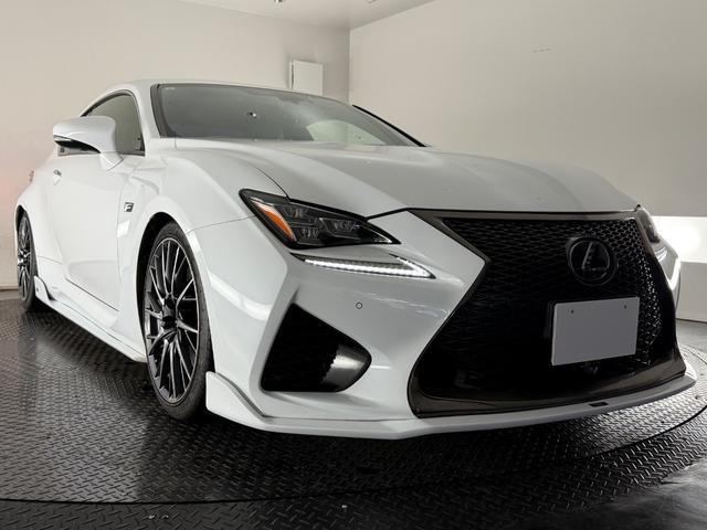 RC F ベースグレード トムスエアロ/車高調ローダウン/19AW/3眼LEDヘッドライト/シートクーラー/シートヒーター/ステアリングヒーター/純正ナビTV/Bカメラ/ETC/メモリー付きパワーシート/黒革/(60枚目)