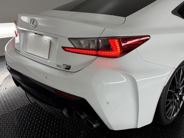 RC F ベースグレード トムスエアロ/車高調ローダウン/19AW/3眼LEDヘッドライト/シートクーラー/シートヒーター/ステアリングヒーター/純正ナビTV/Bカメラ/ETC/メモリー付きパワーシート/黒革/(63枚目)