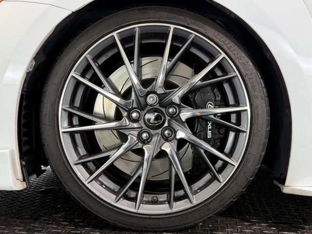 RC F ベースグレード トムスエアロ/車高調ローダウン/19AW/3眼LEDヘッドライト/シートクーラー/シートヒーター/ステアリングヒーター/純正ナビTV/Bカメラ/ETC/メモリー付きパワーシート/黒革/(77枚目)