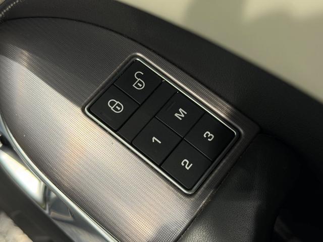 レンジローバースポーツ ＨＳＥ　２５８ＰＳ　パノラミックルーフ／ヘッドアップディスプレイ／ステアリングヒーター／エクステンデントレザーパック／ホワイトレザー／ＡｐｐｌｅＣａｒＰｌａｙ／純正ナビＴＶ／シートヒーター／電動リアゲート（17枚目）