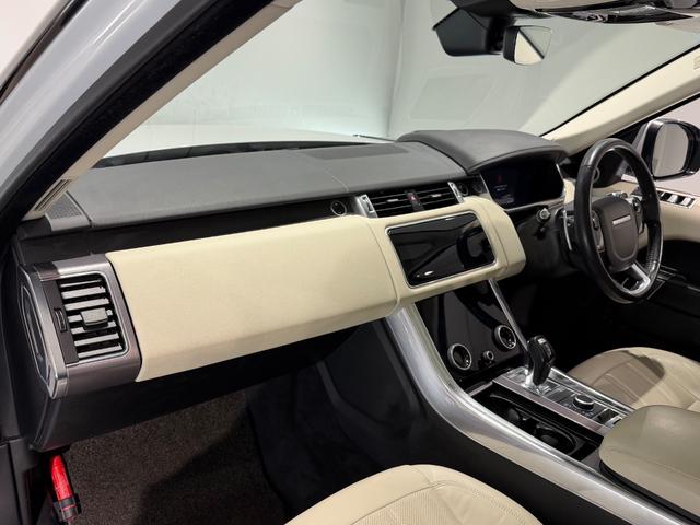 レンジローバースポーツ ＨＳＥ　２５８ＰＳ　パノラミックルーフ／ヘッドアップディスプレイ／ステアリングヒーター／エクステンデントレザーパック／ホワイトレザー／ＡｐｐｌｅＣａｒＰｌａｙ／純正ナビＴＶ／シートヒーター／電動リアゲート（19枚目）