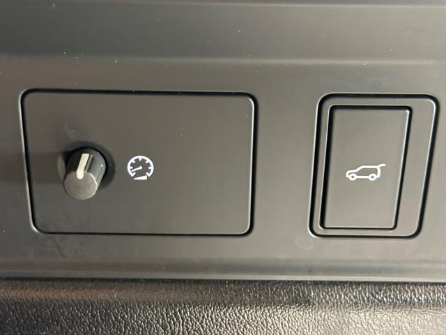 レンジローバースポーツ ＨＳＥ　２５８ＰＳ　パノラミックルーフ／ヘッドアップディスプレイ／ステアリングヒーター／エクステンデントレザーパック／ホワイトレザー／ＡｐｐｌｅＣａｒＰｌａｙ／純正ナビＴＶ／シートヒーター／電動リアゲート（34枚目）