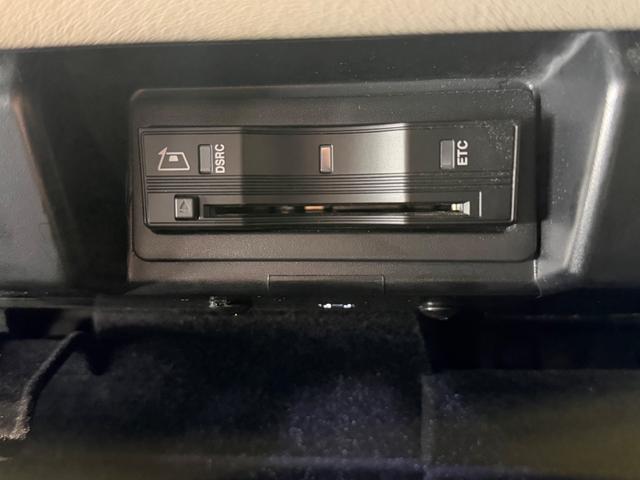 レンジローバースポーツ ＨＳＥ　２５８ＰＳ　パノラミックルーフ／ヘッドアップディスプレイ／ステアリングヒーター／エクステンデントレザーパック／ホワイトレザー／ＡｐｐｌｅＣａｒＰｌａｙ／純正ナビＴＶ／シートヒーター／電動リアゲート（42枚目）