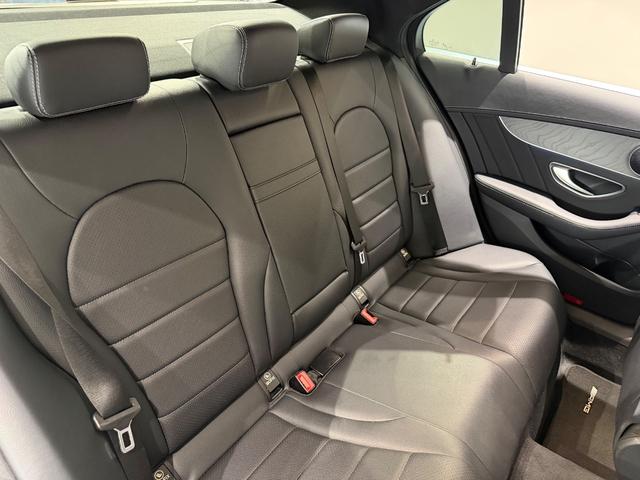 Cクラス C180アバンギャルド AMGライン ベーシックPKG/シートヒーター/キーレスゴー/純正ナビTV/Bカメラ/ETC/黒革/メモリー付きパワーシート/18インチAW/アンビエント/ドラレコ/(19枚目)