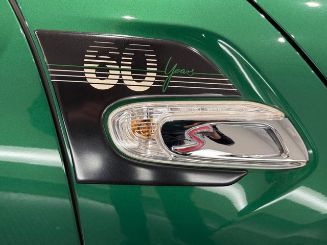 MINI クーパーSD 60イヤーズエディション 特別仕様車/ペッパーパッケージ/カメラパーキングアシストパッケージ/シートヒーター/ブラウンレザー/リアビューカメラ/地デジチューナー/17インチAW(23枚目)