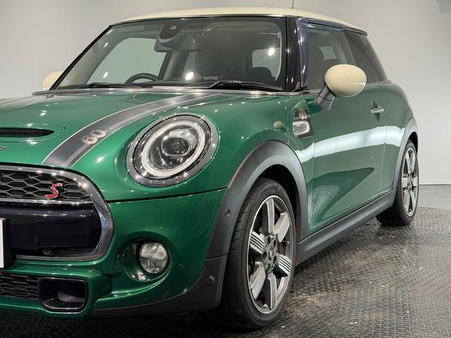 MINI クーパーSD 60イヤーズエディション 特別仕様車/ペッパーパッケージ/カメラパーキングアシストパッケージ/シートヒーター/ブラウンレザー/リアビューカメラ/地デジチューナー/17インチAW(57枚目)