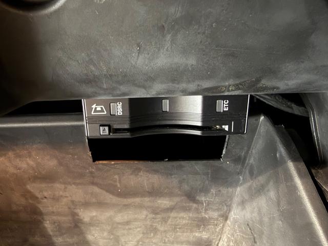 ジープ・コンパス リミテッド 純正ナビTV/レザーシート/シートヒーター/Bカメラ/ETC/18インチAW/beatsプレミアムサウンド/アクティブクルーズコントロール/ブラインドスポットモニター(41枚目)