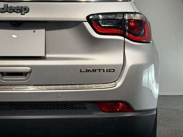 ジープ・コンパス リミテッド 純正ナビTV/レザーシート/シートヒーター/Bカメラ/ETC/18インチAW/beatsプレミアムサウンド/アクティブクルーズコントロール/ブラインドスポットモニター(72枚目)